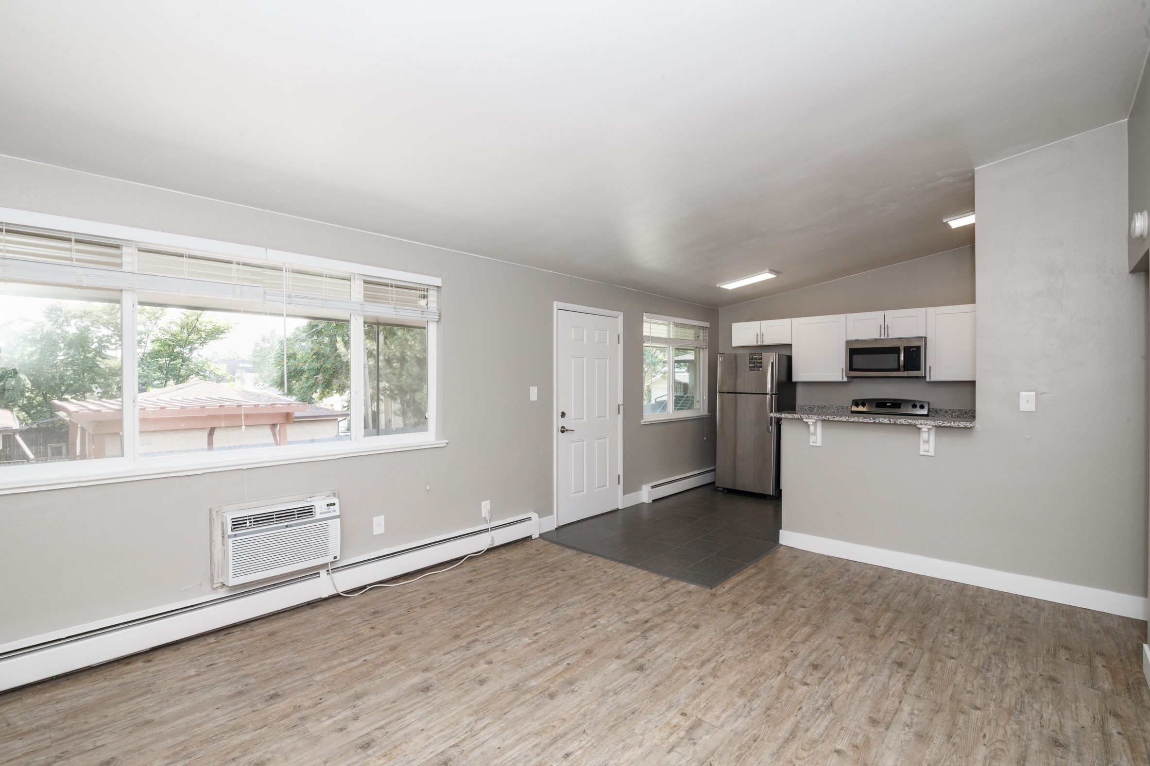 Clay Street Apartments Cornerstone Apartments